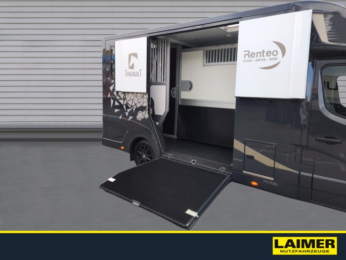 Theault Proteo Switch 5L Pferdetransporter
