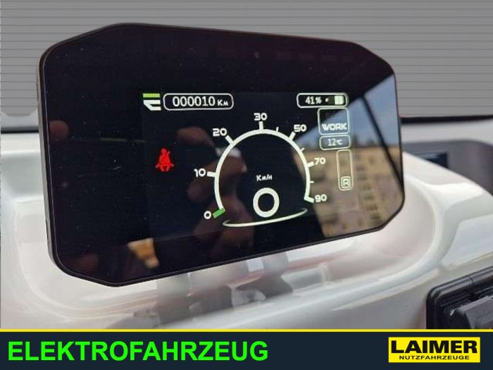 EVUM aCar 4X4 Pritsche – Bild 2