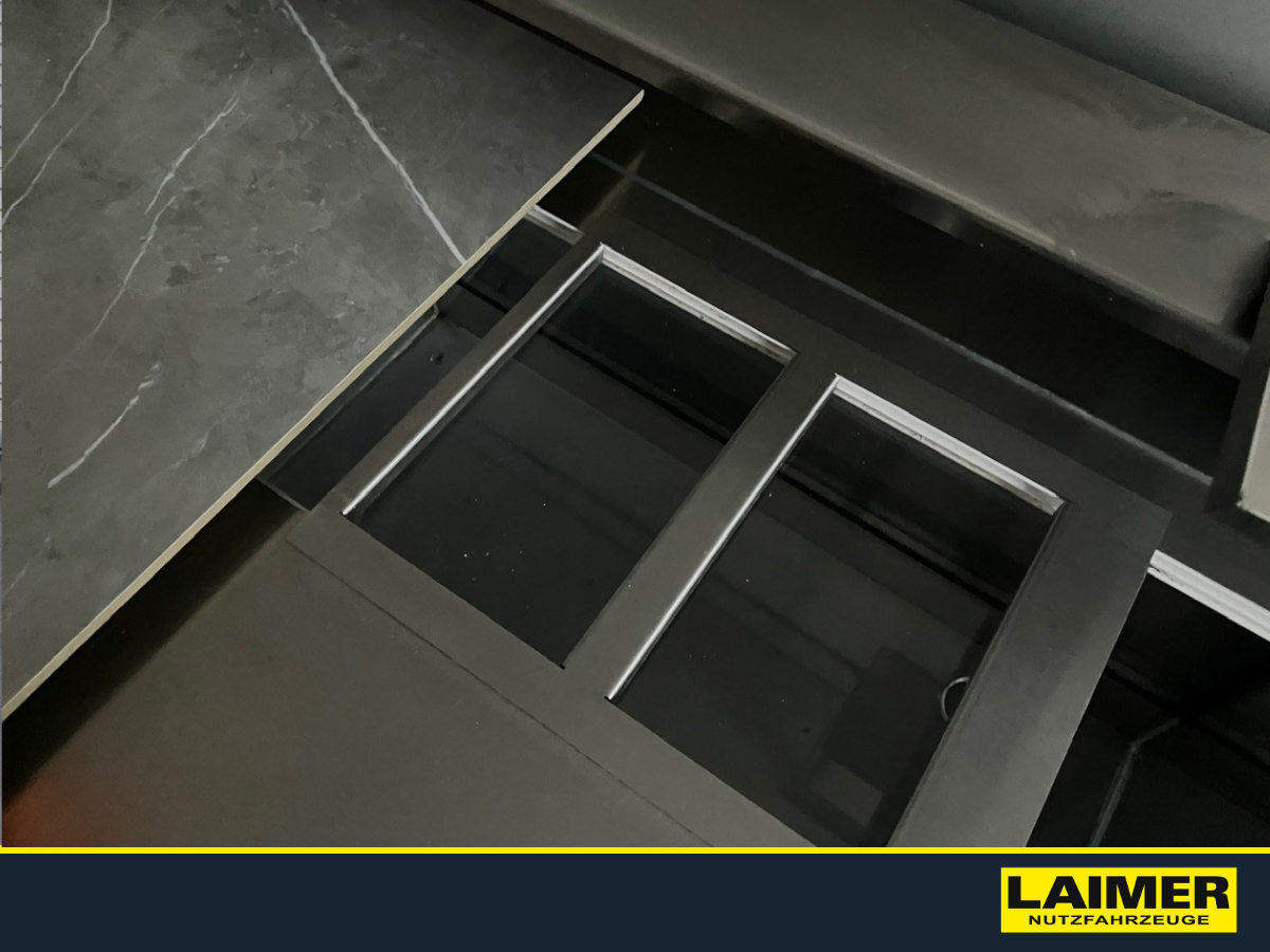 Mercedes Benz Sprinter 310 CDI Foodtruck – Bild 9