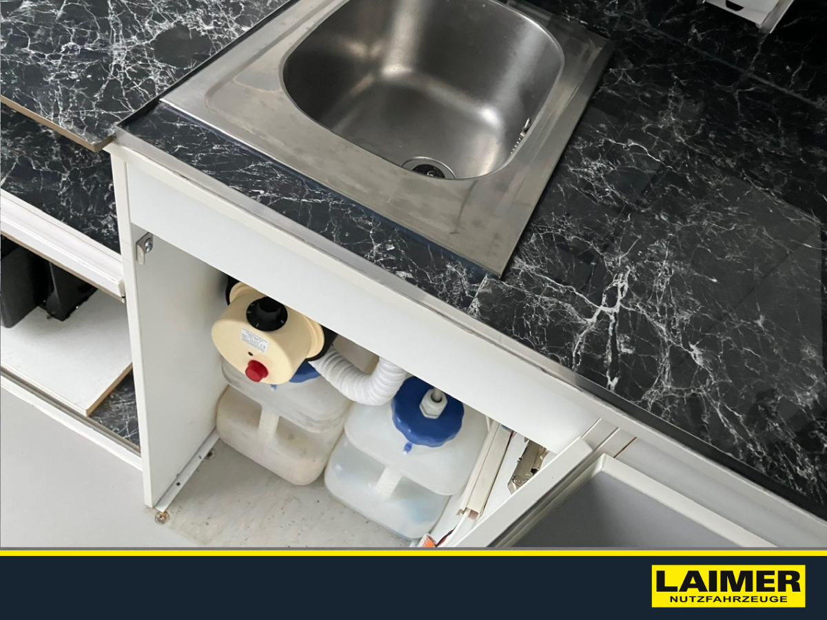 Mercedes Benz Sprinter 310 CDI Foodtruck – Bild 13