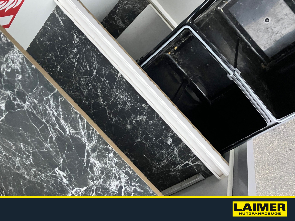 Mercedes Benz Sprinter 310 CDI Foodtruck – Bild 5